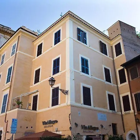 Finestra Su Trastevere - Rome